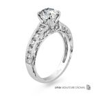 Graduated diamond engagement ring