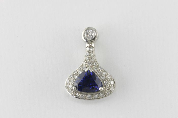 Pave Round Diamond Pendant