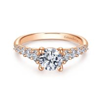 14K Rose Gold Shared Prong Graduated Round Diamond Engagement Ring