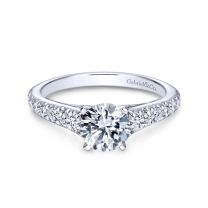 14K White Gold Graduated Round Diamond Engagement Ring