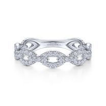 14K White Gold Round Diamond Ring
