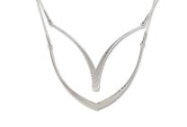 Glimmer Swing Necklace