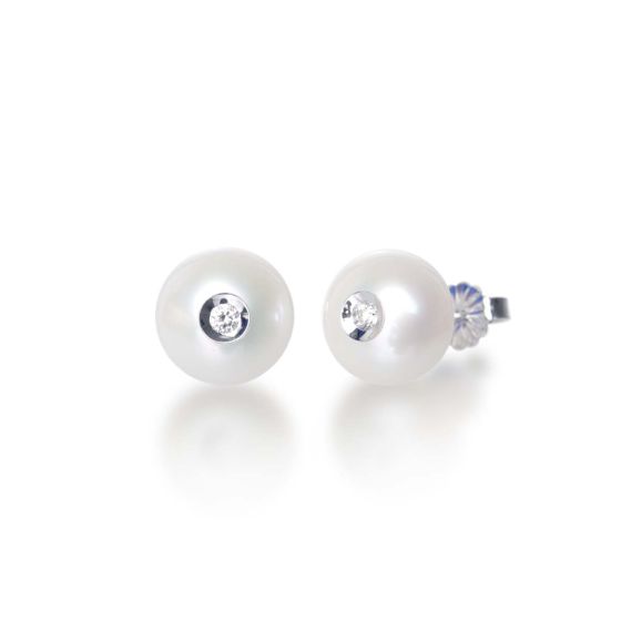 "Diamond in a Pearl" Fresh Water Pearl Stud Earrings