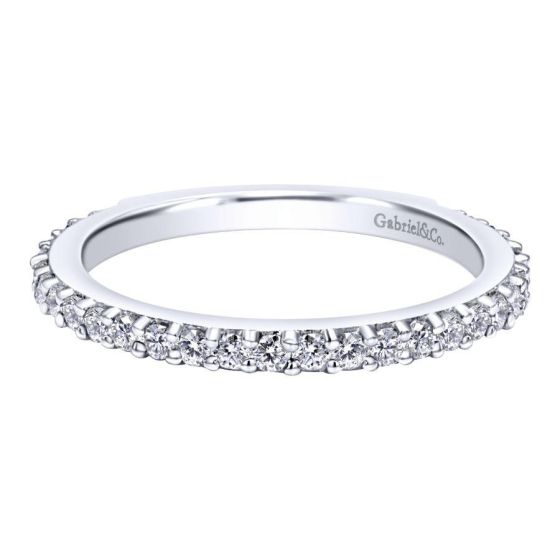 14K White Gold Round Diamond Band