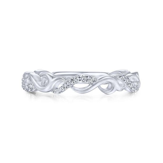 14K White Gold Round Diamond Ring